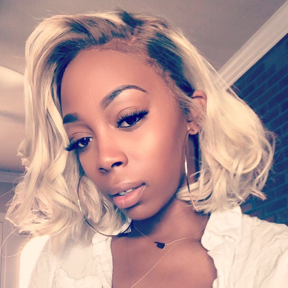Meet your Posher, Kamela